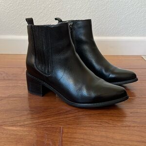 Blondo Black Leather Waterproof Ankle Boots